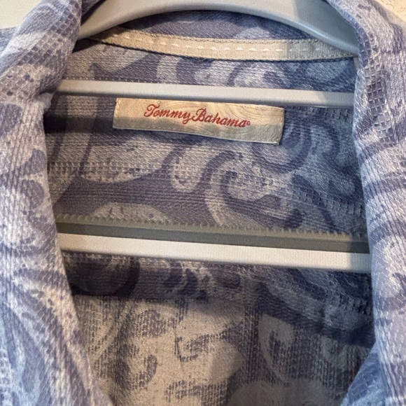 Tommy Bahama Blue 100% silk  Paisley Shirt - Picture 3 of 7